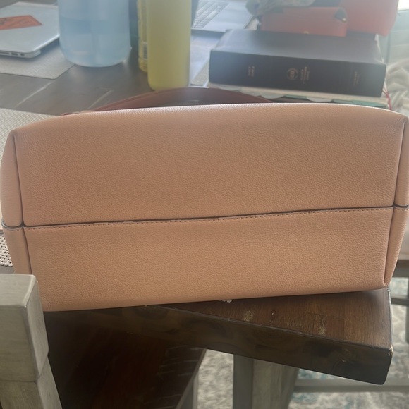 Lois Vuitton shoulder bag - Picture 9 of 12